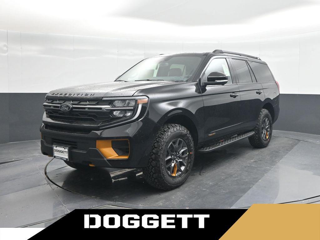 new 2025 Ford Expedition car, priced at $78,444