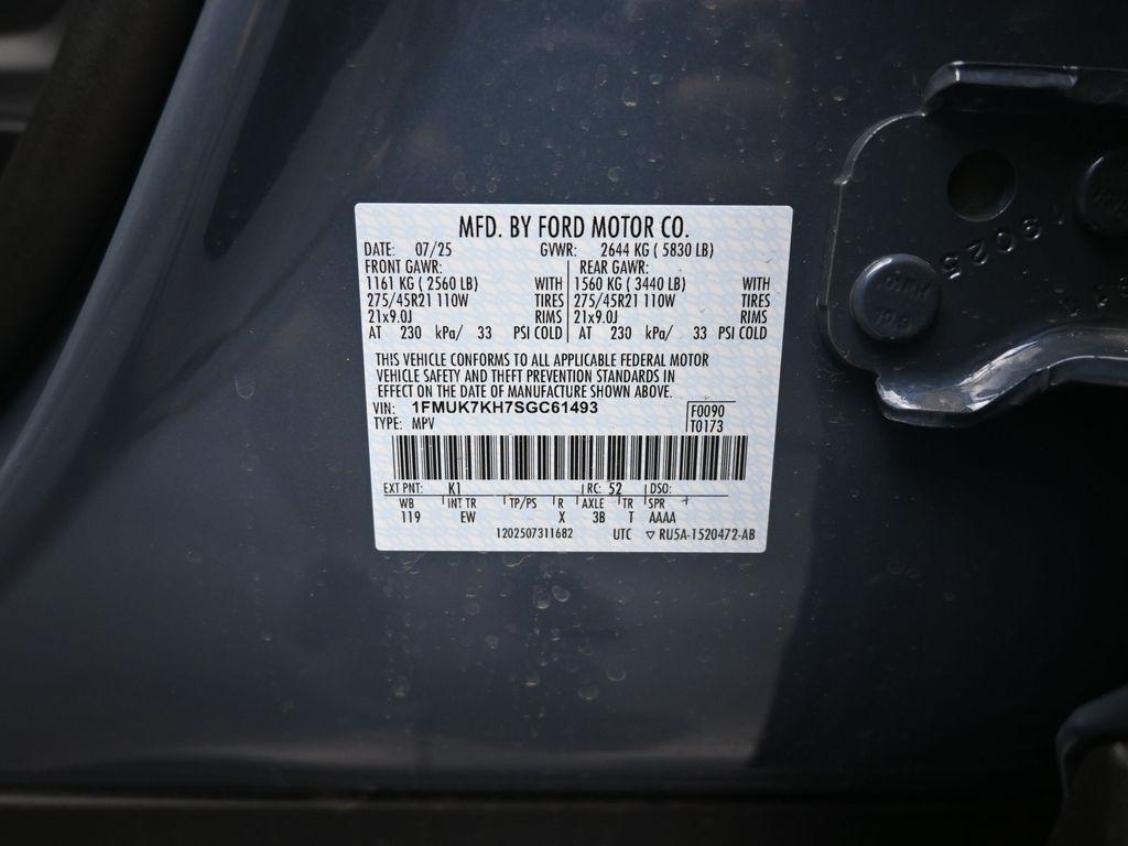 new 2025 Ford Explorer car, priced at $41,442