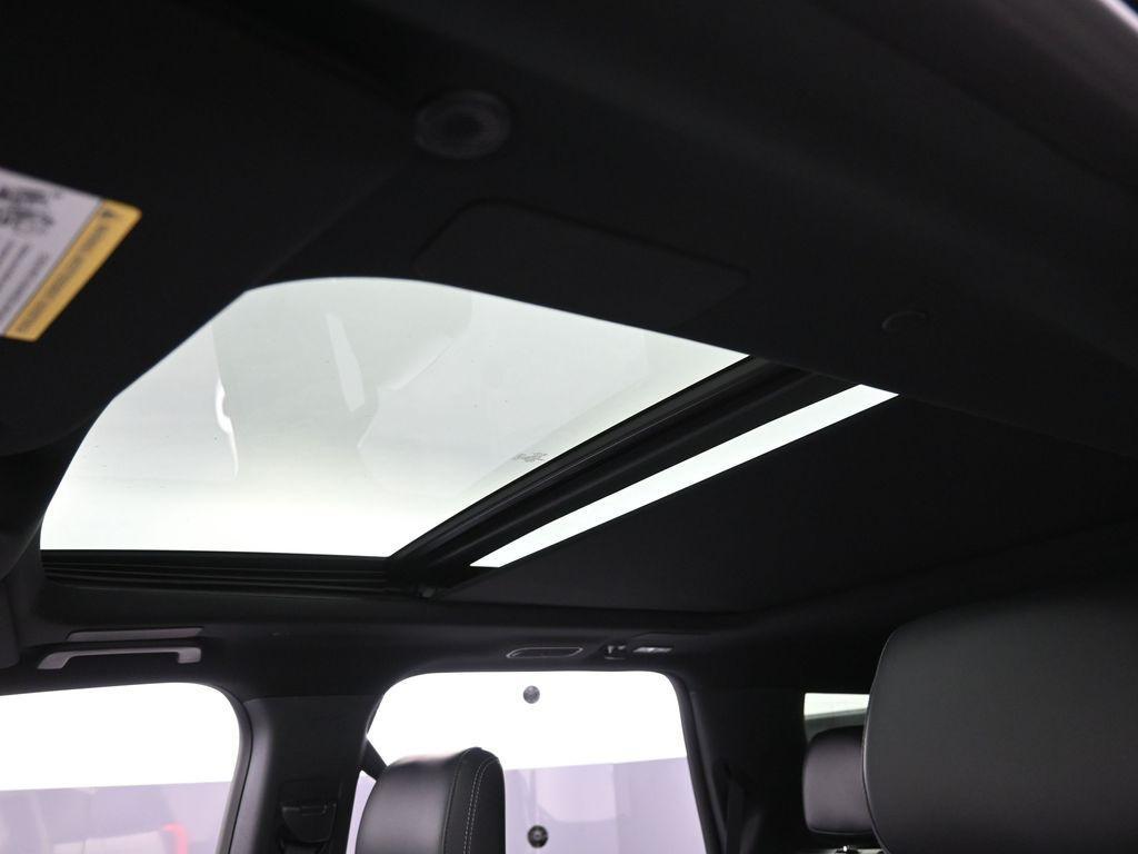 new 2025 Ford Expedition car, priced at $79,046