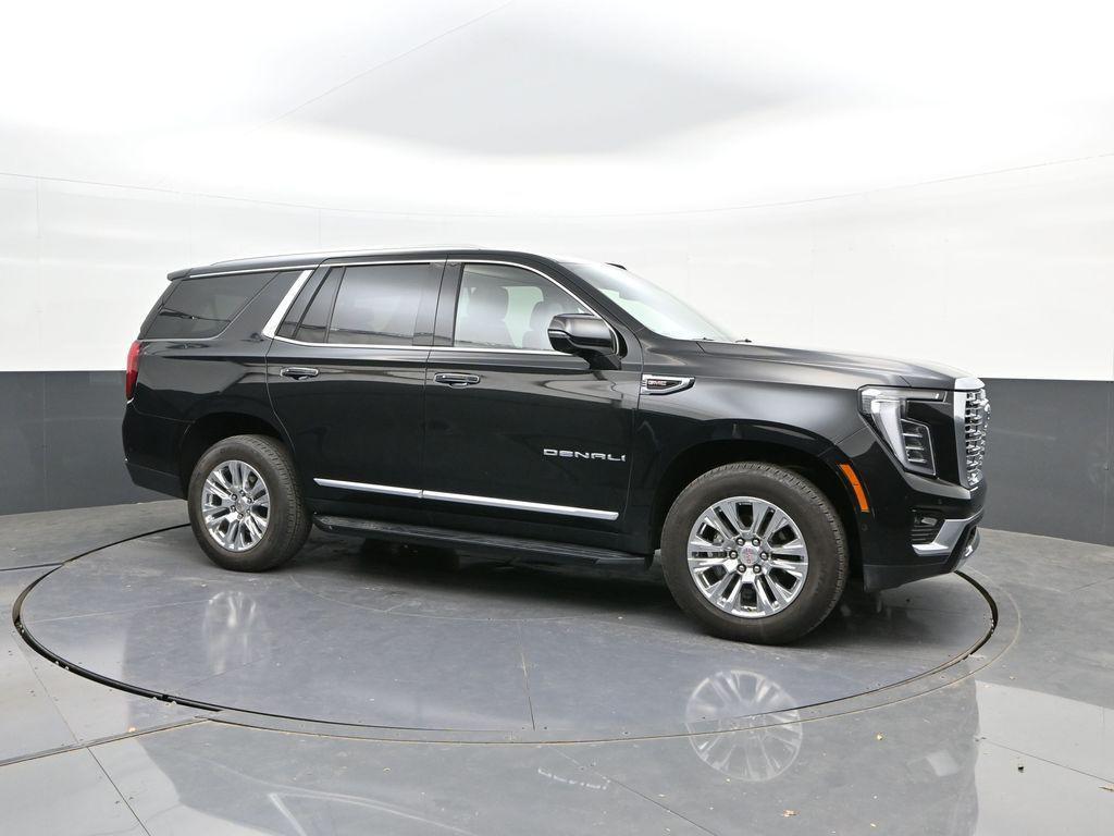 used 2025 GMC Yukon car, priced at $69,594