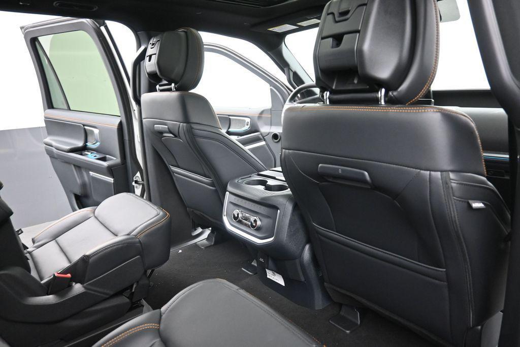new 2026 Ford Expedition car, priced at $80,458