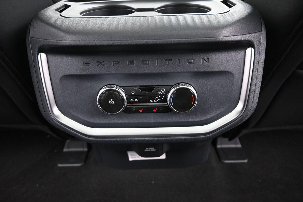 new 2026 Ford Expedition car, priced at $80,458