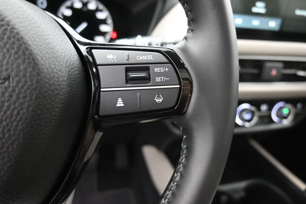 used 2026 Honda HR-V car, priced at $31,420