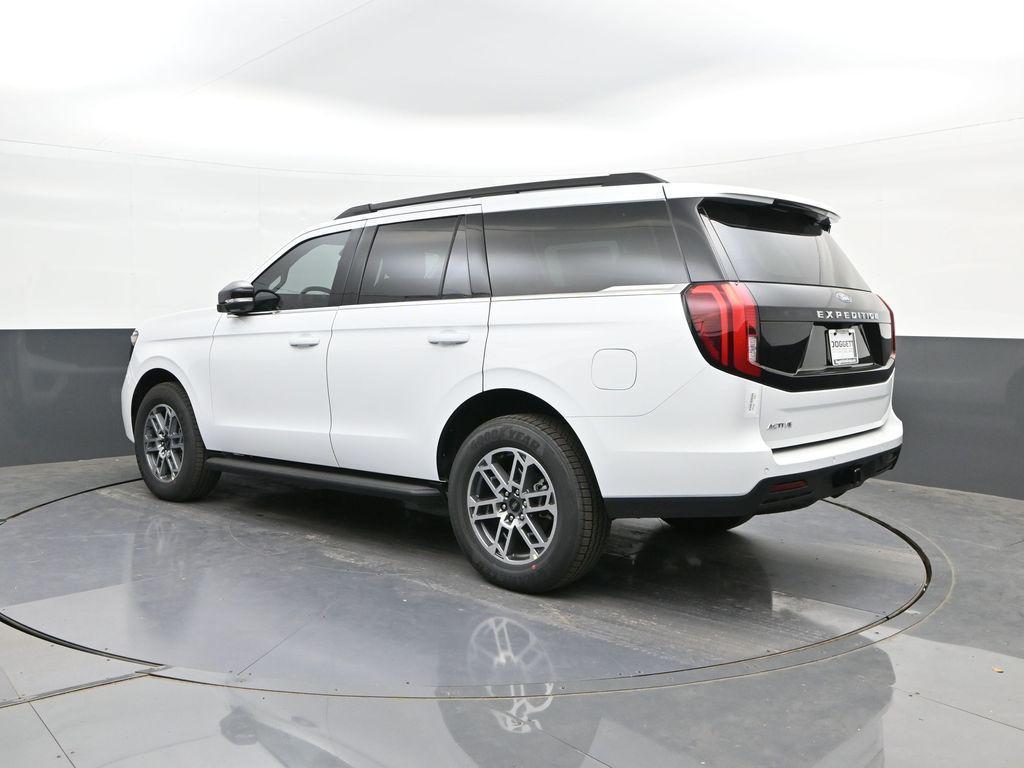 new 2026 Ford Expedition car, priced at $66,039