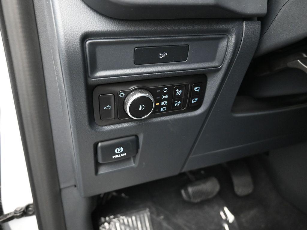 new 2026 Ford F-150 car, priced at $58,182