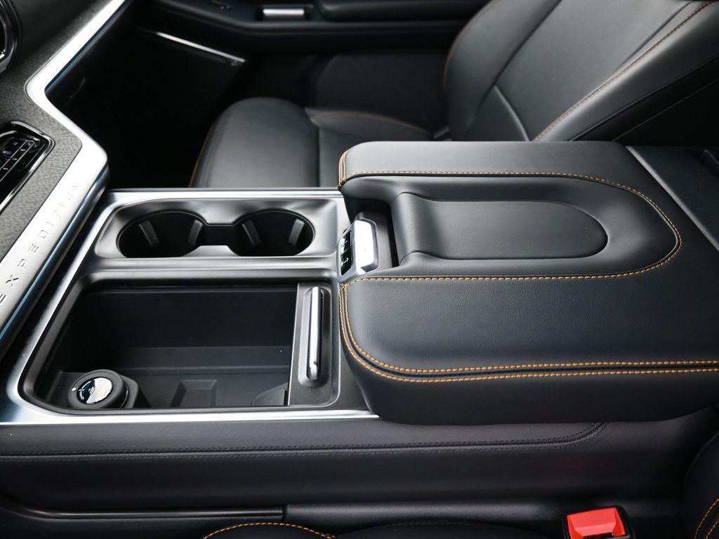 new 2026 Ford Expedition car, priced at $79,339