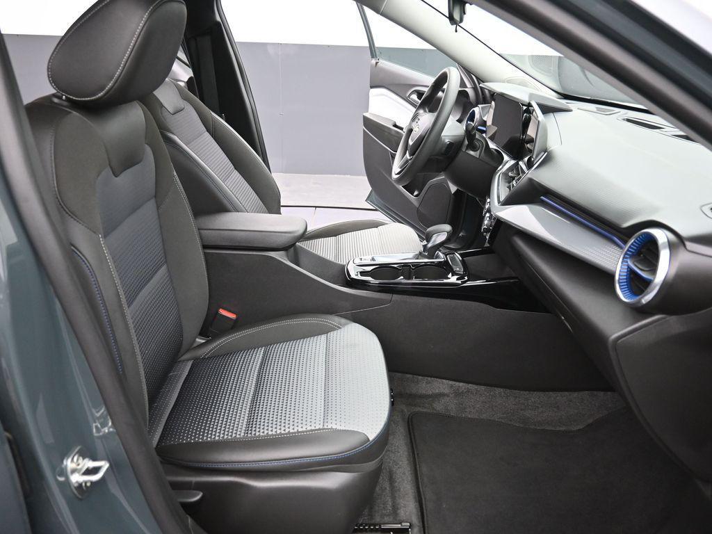 used 2025 Chevrolet Trax car, priced at $20,694