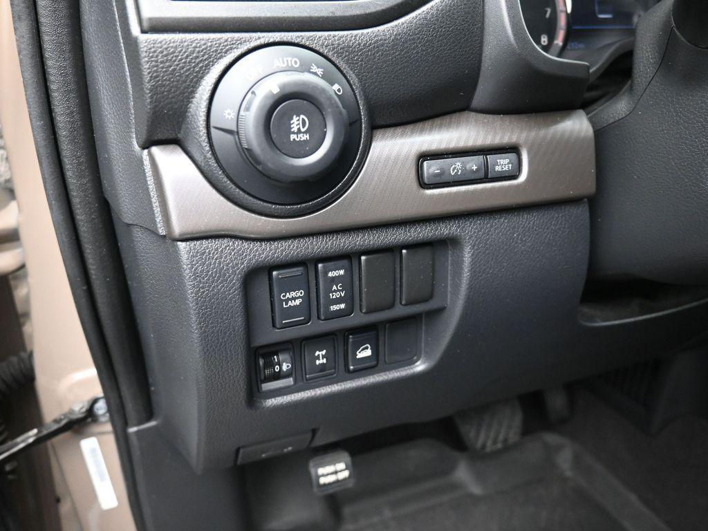 used 2023 Nissan Titan car, priced at $37,992