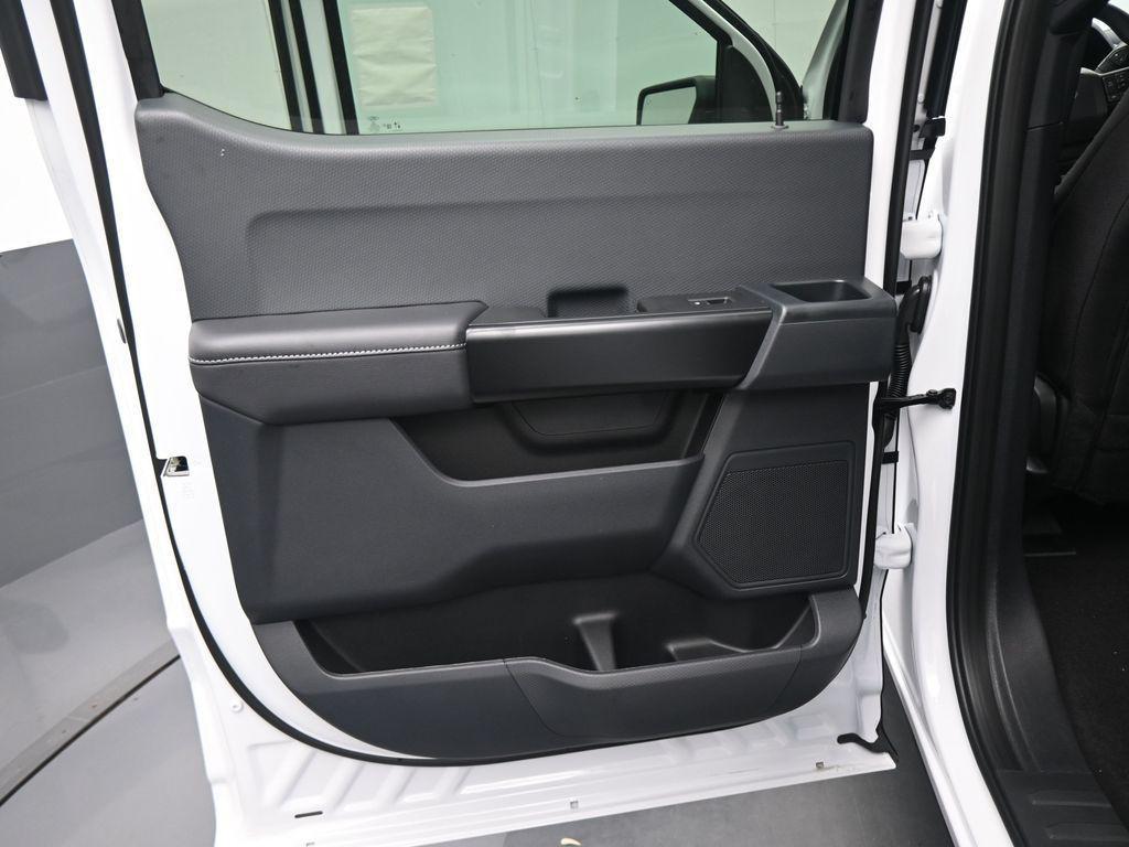 new 2026 Ford F-150 car, priced at $40,933