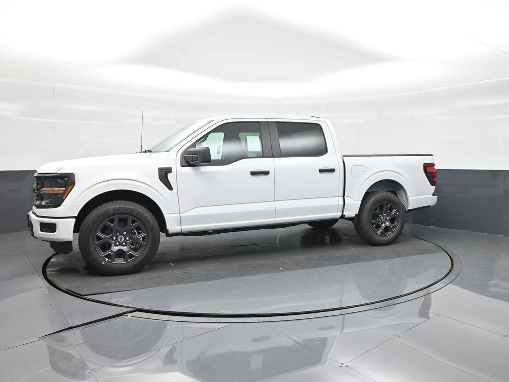 new 2026 Ford F-150 car, priced at $40,933