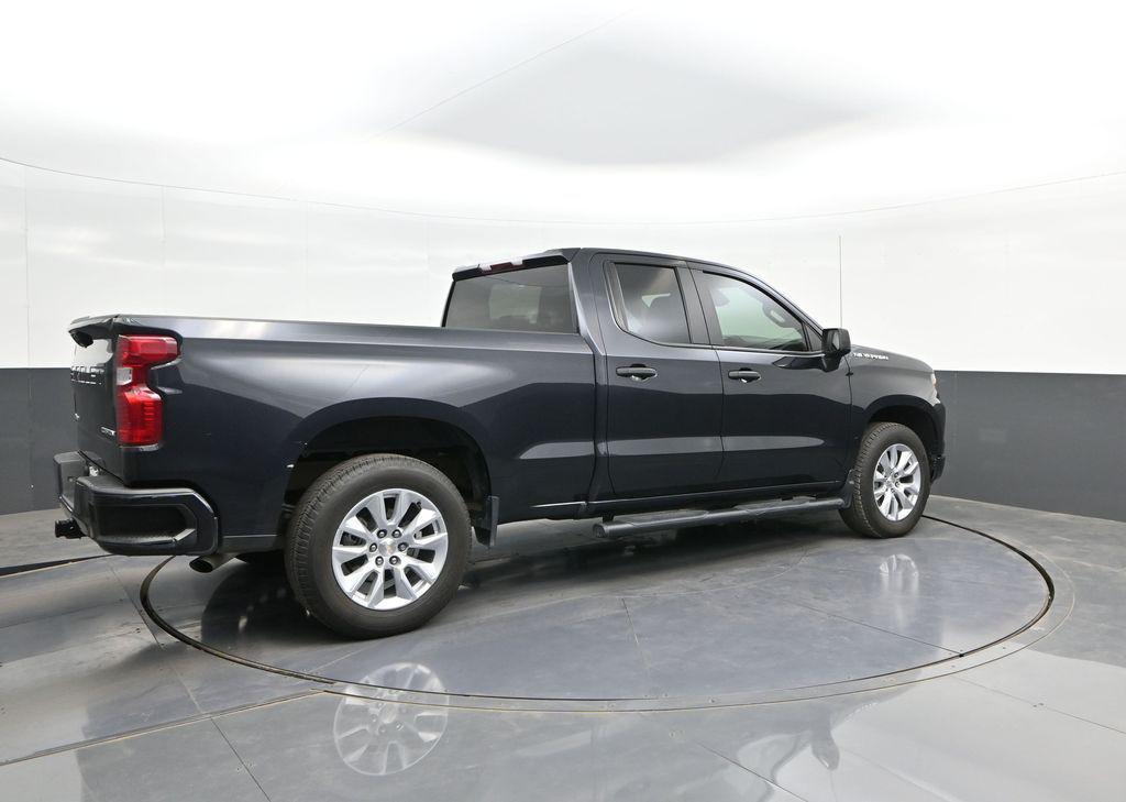 used 2022 Chevrolet Silverado 1500 car, priced at $31,218