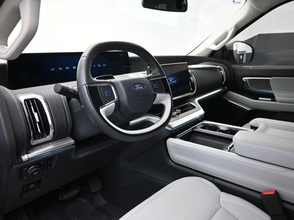 new 2025 Ford Expedition car, priced at $84,995
