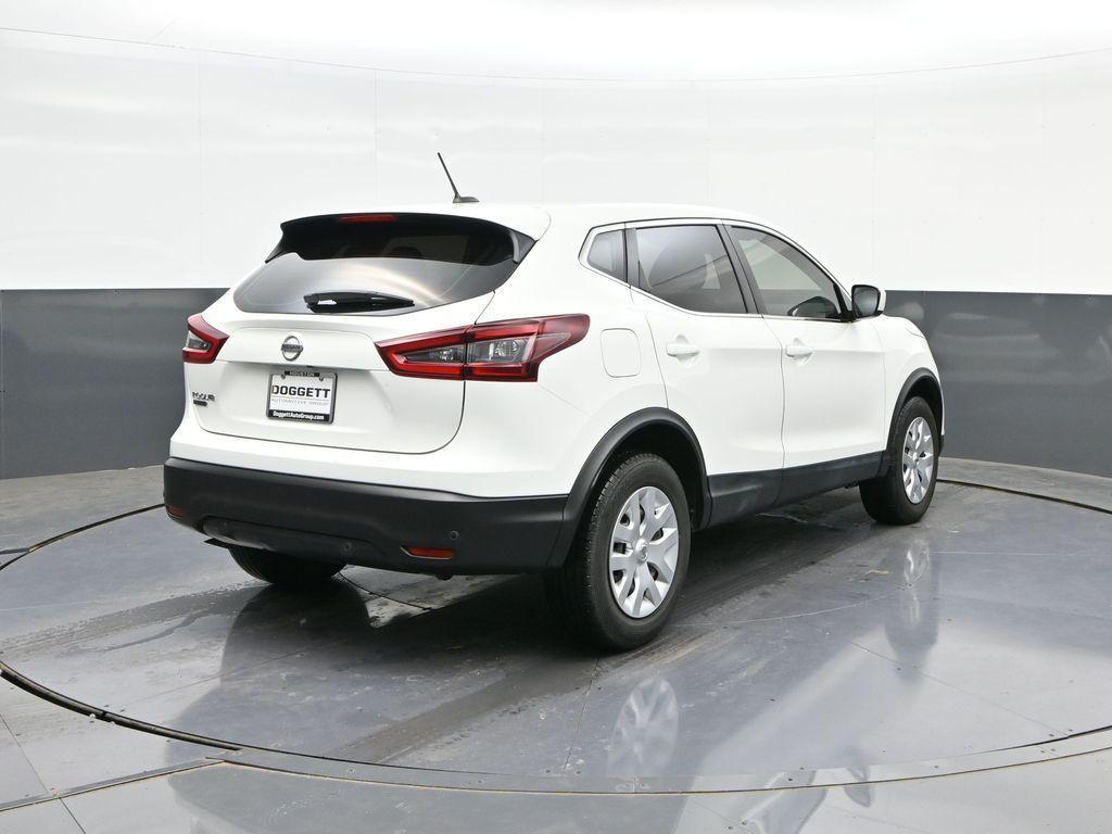 used 2020 Nissan Rogue Sport car, priced at $15,892