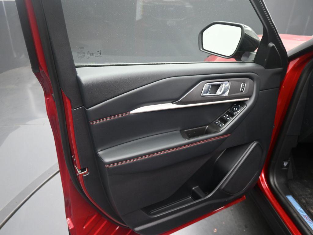 new 2026 Ford Explorer car, priced at $39,183