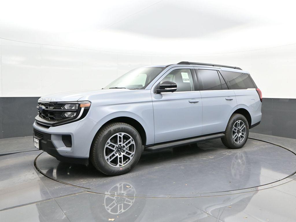new 2026 Ford Expedition car, priced at $66,121