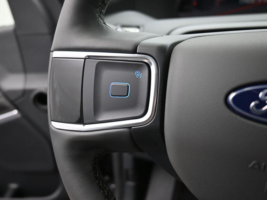 new 2026 Ford Expedition car, priced at $61,515