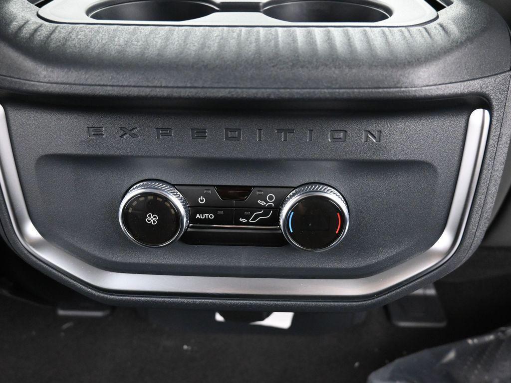 new 2026 Ford Expedition car, priced at $61,515
