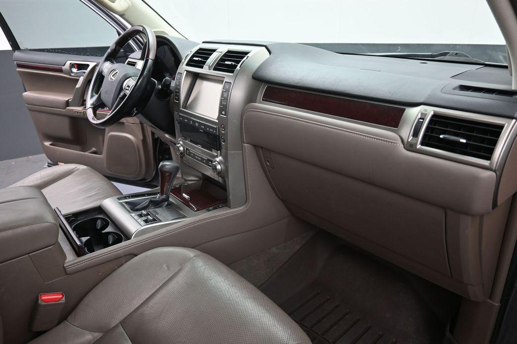 used 2018 Lexus GX 460 car, priced at $29,716
