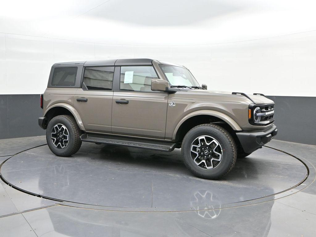 new 2026 Ford Bronco car, priced at $48,670