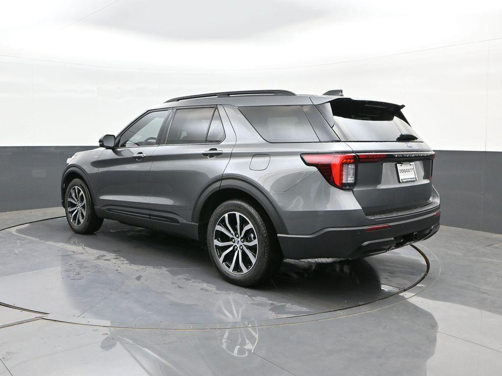 new 2026 Ford Explorer car, priced at $44,720