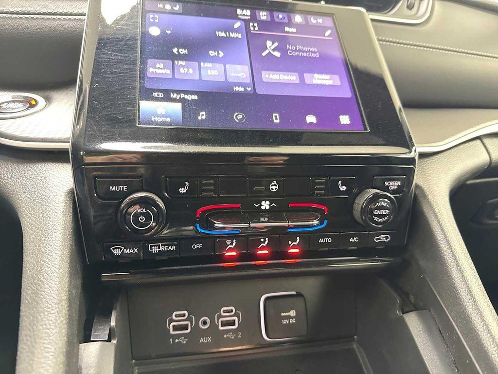 used 2024 Jeep Grand Cherokee car, priced at $30,990