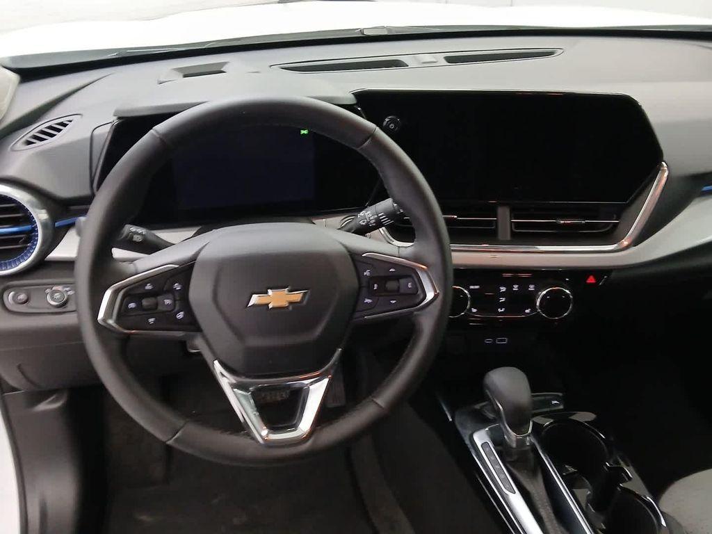 used 2025 Chevrolet Trax car, priced at $21,990