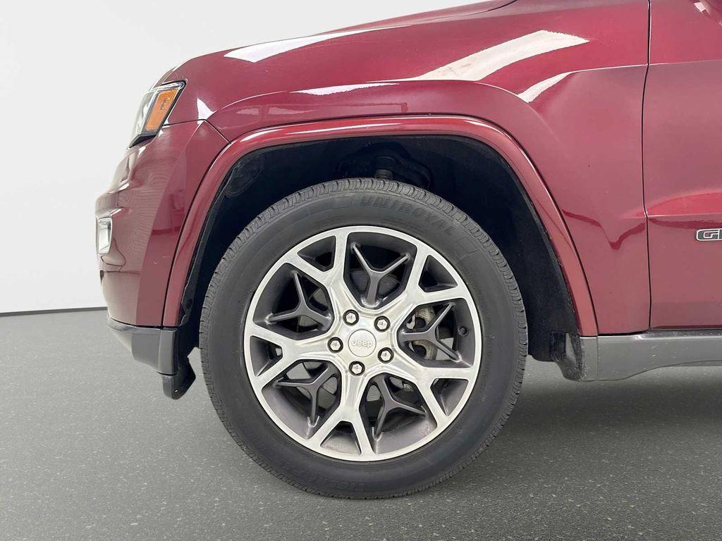used 2018 Jeep Grand Cherokee car, priced at $13,290