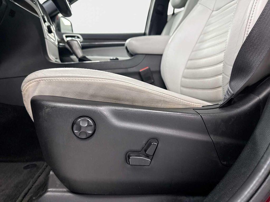 used 2018 Jeep Grand Cherokee car, priced at $13,290