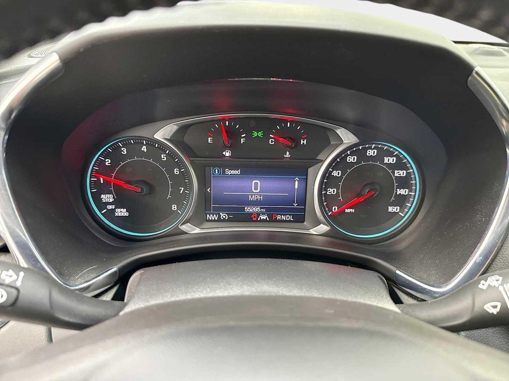used 2021 Chevrolet Equinox car, priced at $18,990