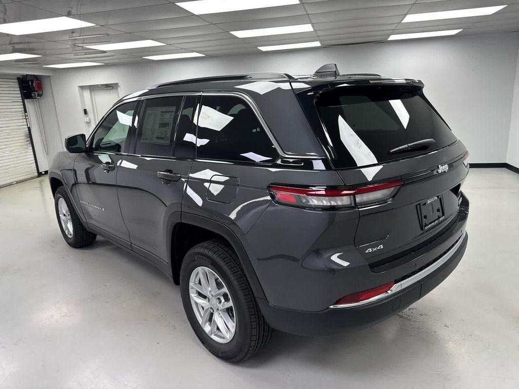 new 2025 Jeep Grand Cherokee car, priced at $39,420