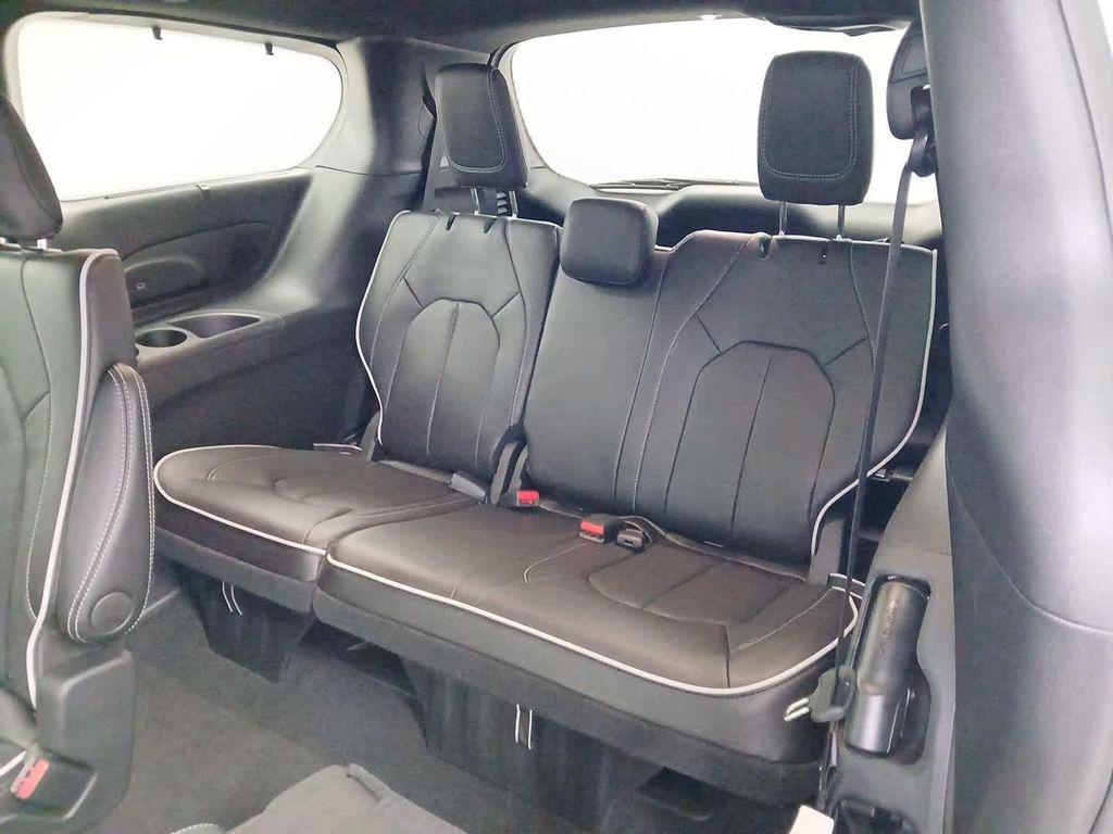 new 2026 Chrysler Pacifica car, priced at $52,795