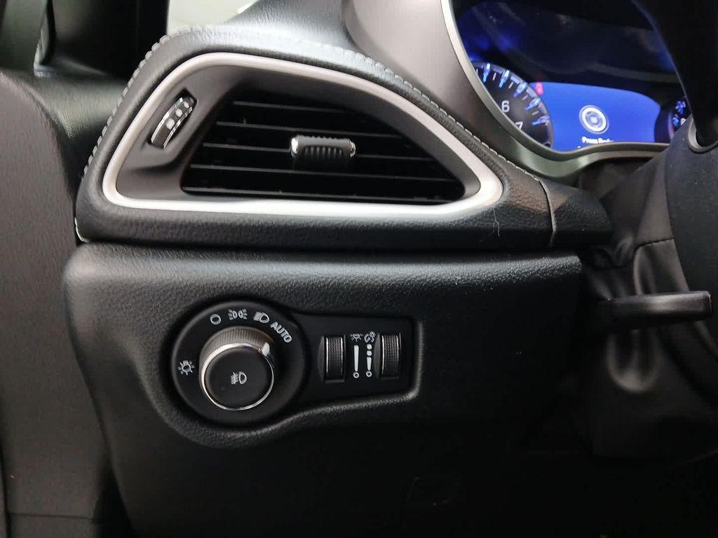 new 2026 Chrysler Pacifica car, priced at $45,405