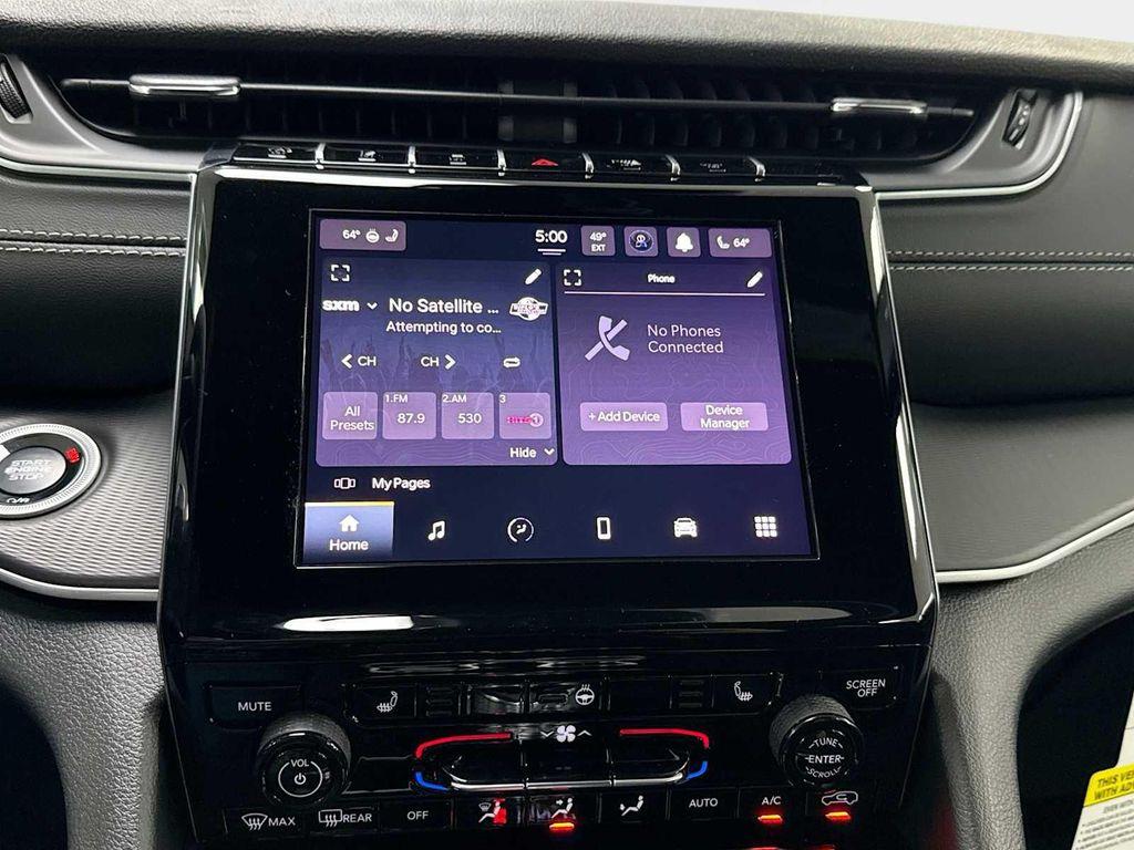 new 2025 Jeep Grand Cherokee car, priced at $38,670