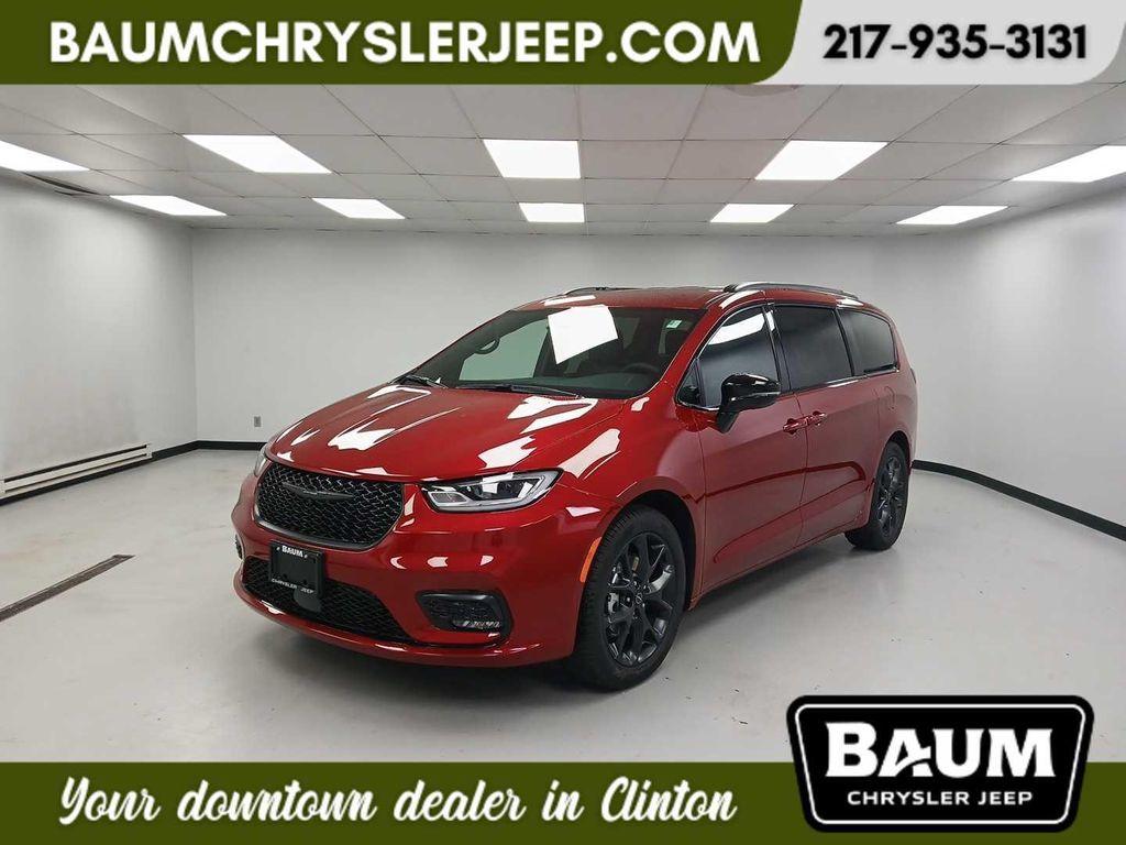 new 2026 Chrysler Pacifica car, priced at $45,105
