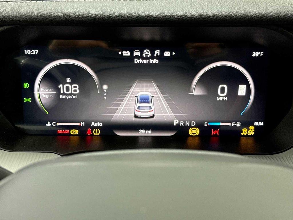 new 2026 Jeep Cherokee car, priced at $42,305