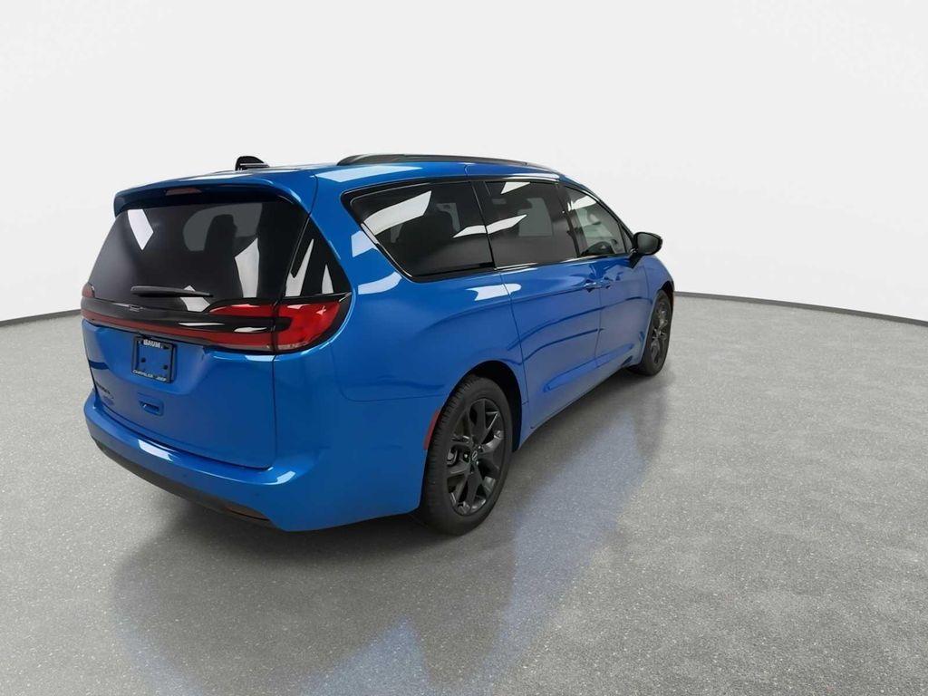 new 2026 Chrysler Pacifica car, priced at $45,405