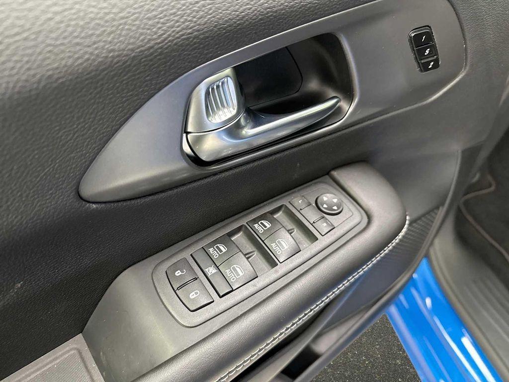 new 2026 Chrysler Pacifica car, priced at $45,405