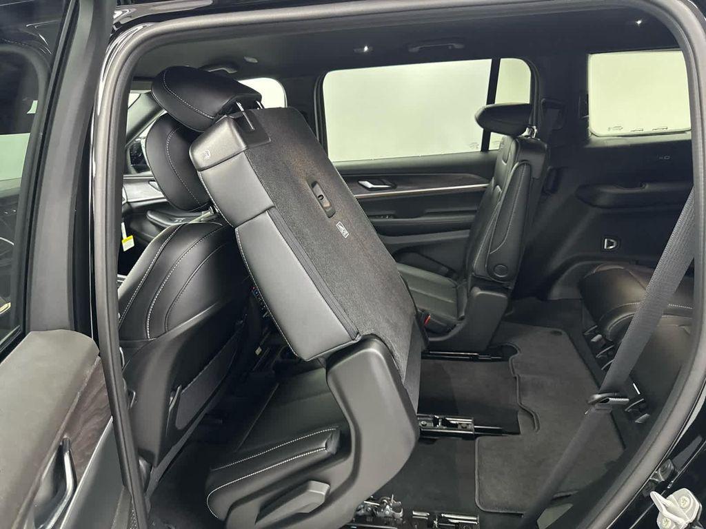 new 2025 Jeep Grand Cherokee L car, priced at $44,750