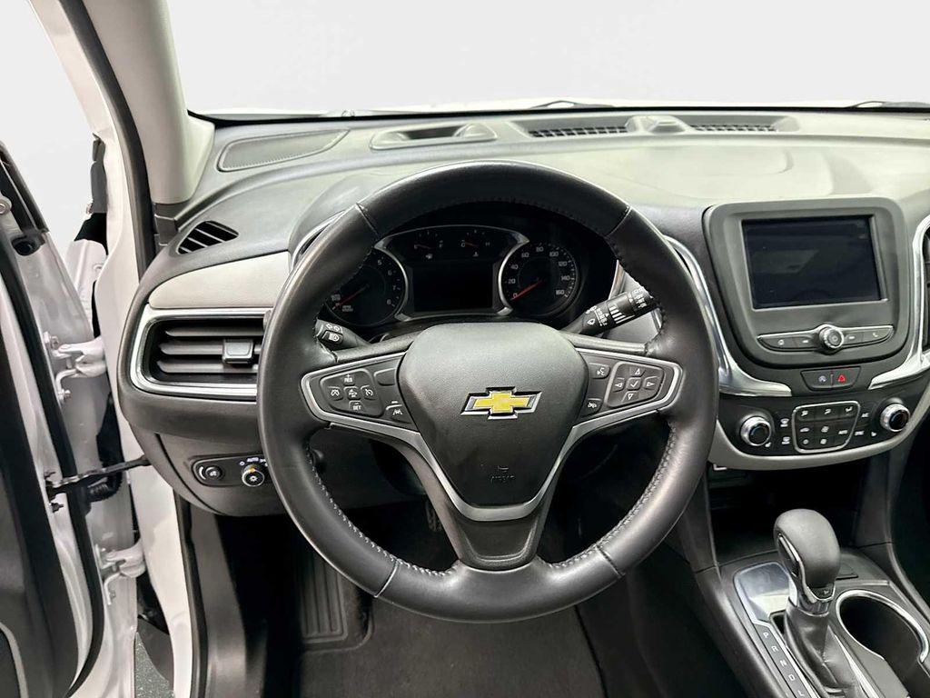 used 2022 Chevrolet Equinox car, priced at $19,990