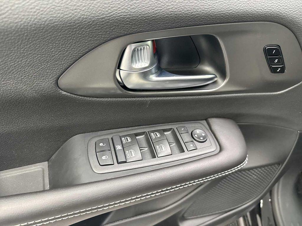 new 2026 Chrysler Pacifica car, priced at $44,910