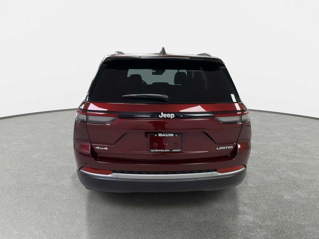 new 2026 Jeep Grand Cherokee car, priced at $43,285