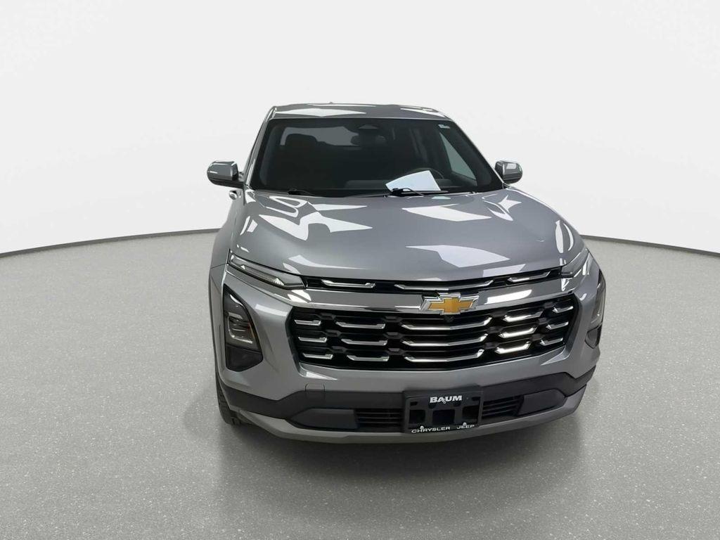 used 2025 Chevrolet Equinox car, priced at $25,490