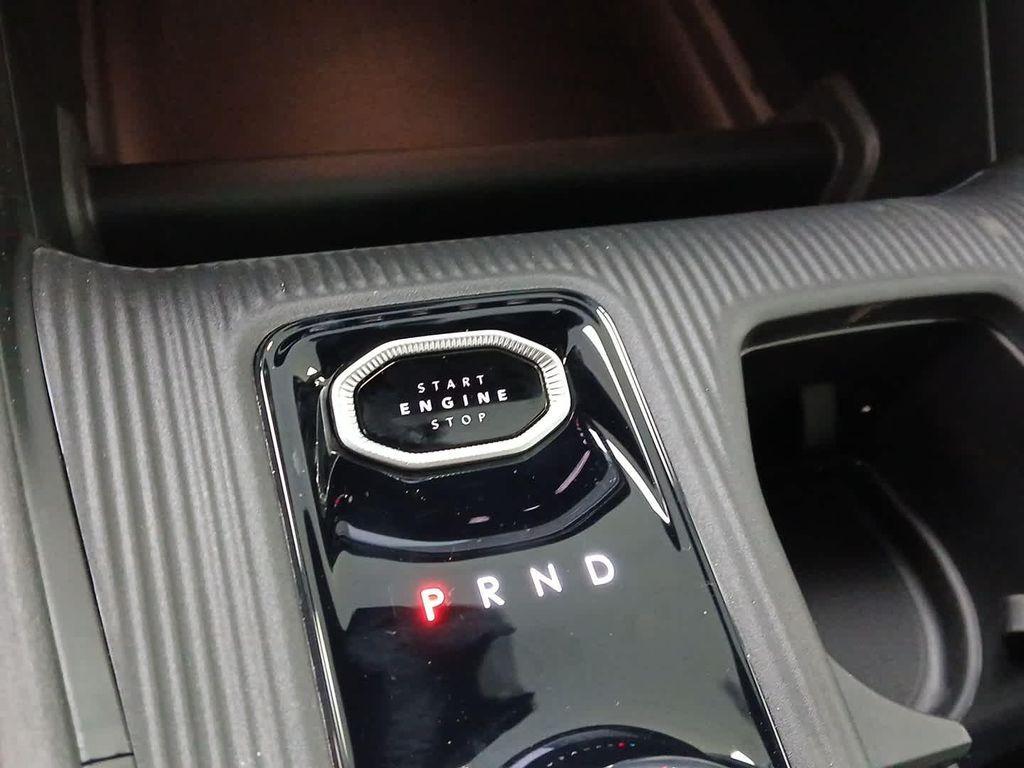 new 2026 Jeep Cherokee car, priced at $42,305