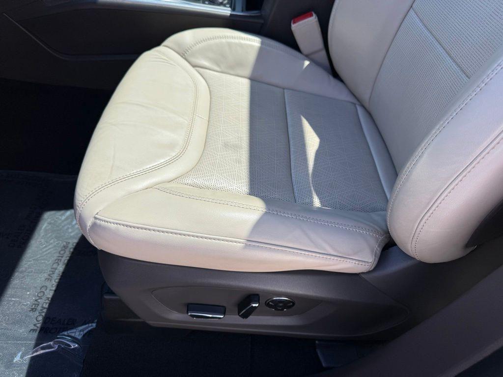 used 2020 Ford Explorer car, priced at $29,893