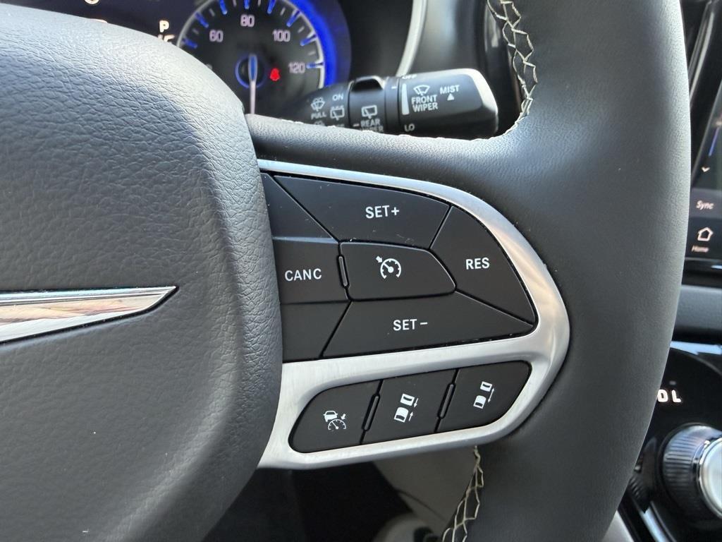 used 2023 Chrysler Pacifica car, priced at $23,499