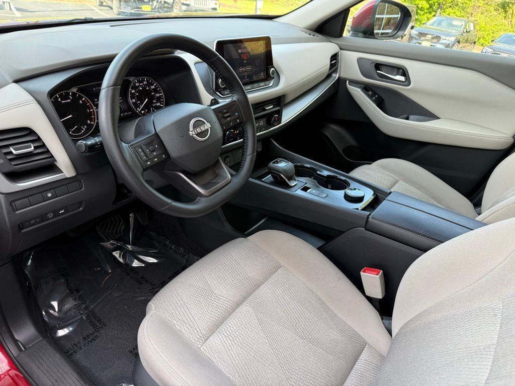 used 2025 Nissan Rogue car, priced at $21,961