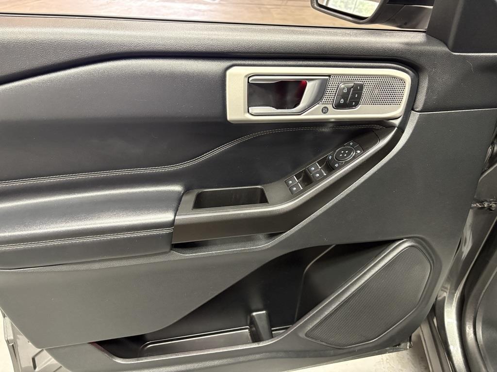 used 2020 Ford Explorer car, priced at $21,333