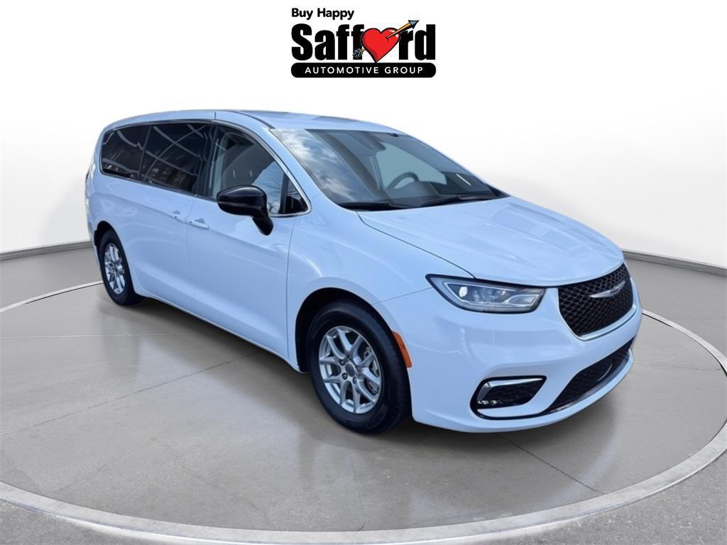 used 2024 Chrysler Pacifica car, priced at $26,549