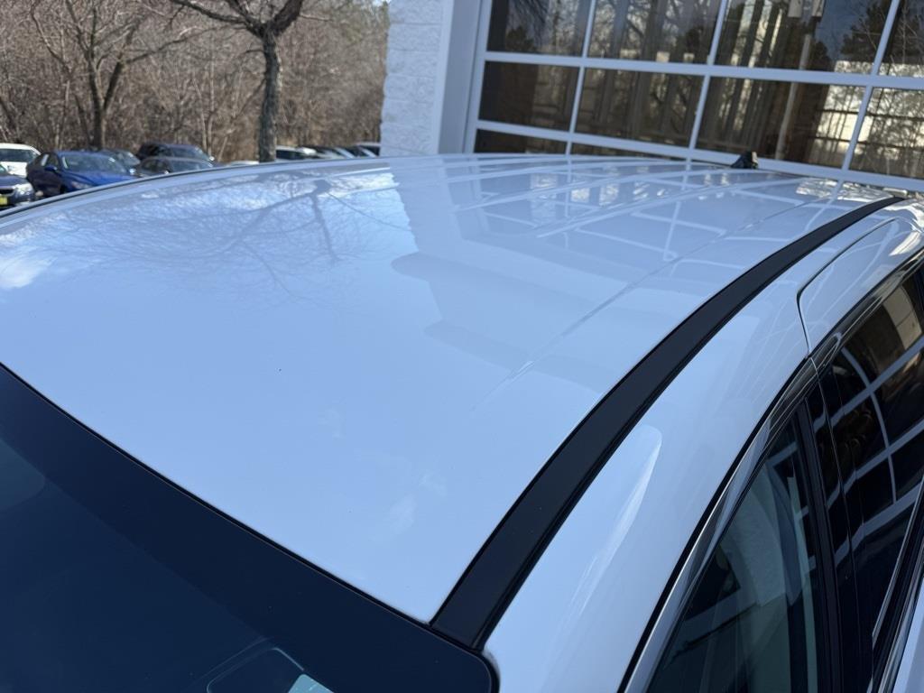 used 2024 Chrysler Pacifica car, priced at $26,549