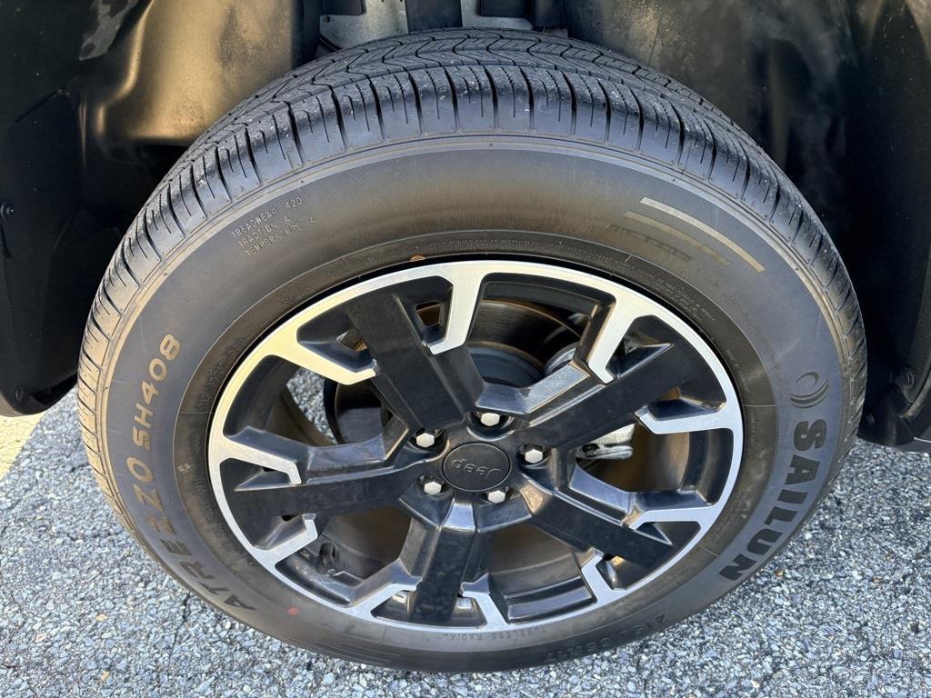 used 2023 Jeep Renegade car, priced at $18,585